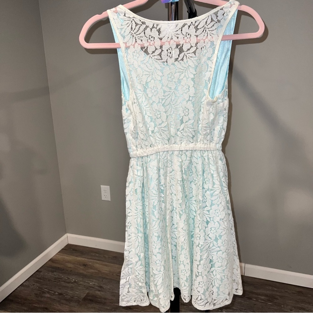 029 divided from H&M lace dress size 2 - Picture 3 of 3